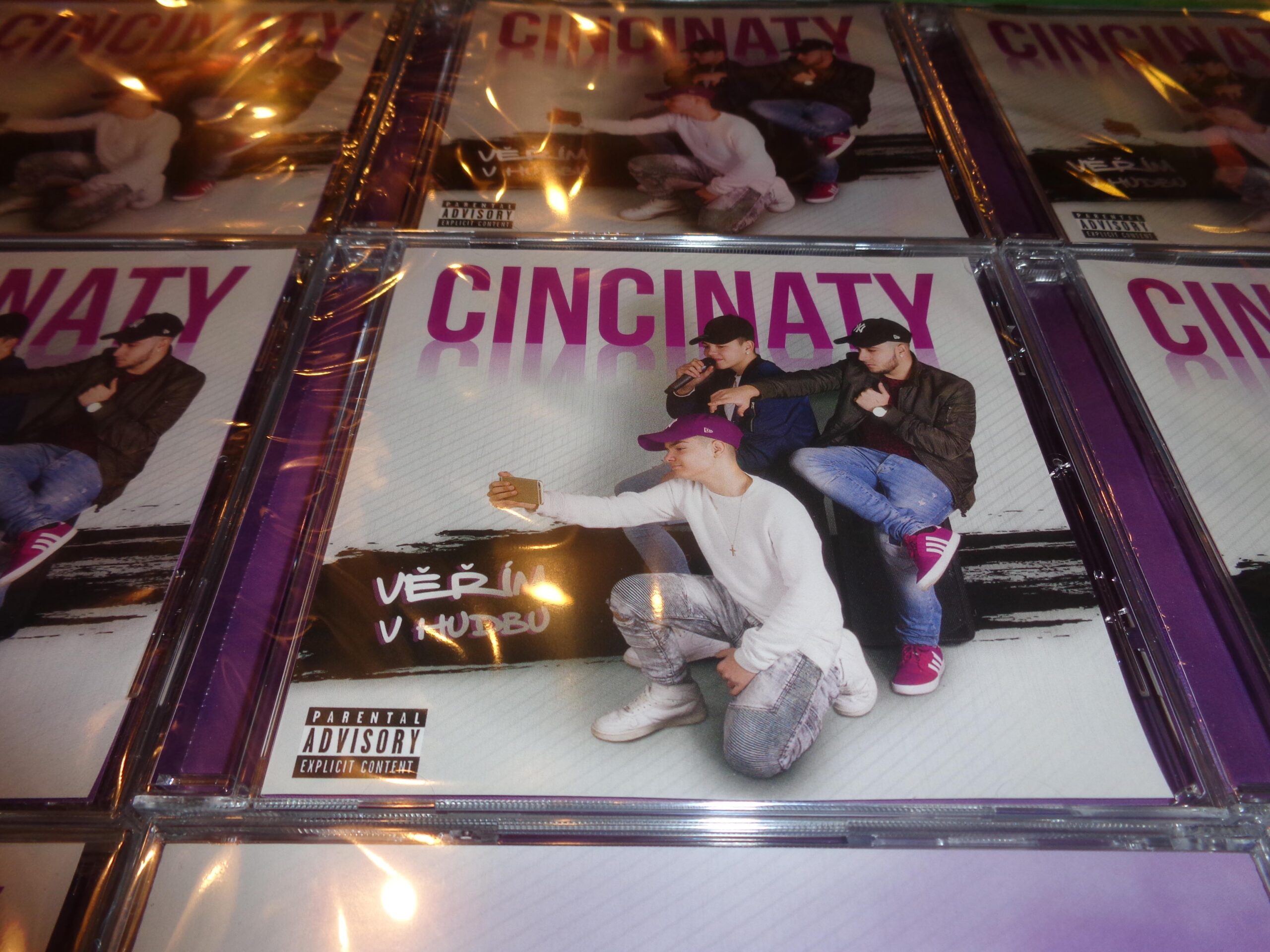 CD CINCINATY - Věřím v hudbu - Obrázek 2